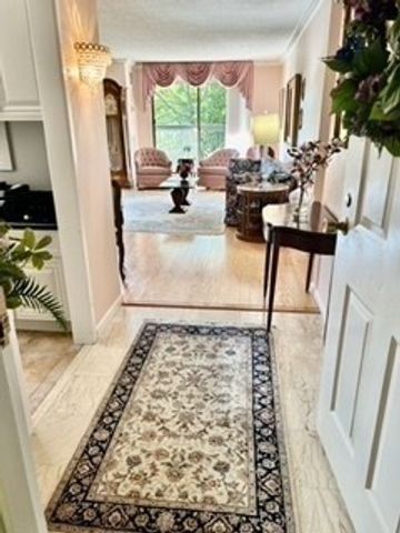 511 Ferncroft Tower 511, Middleton, MA 01949
