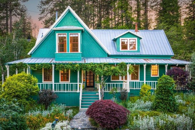 210 Drummond St, Nevada City, CA 95959