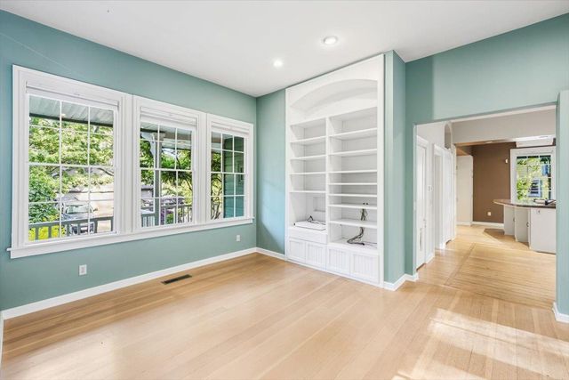 210 Drummond St, Nevada City, CA 95959