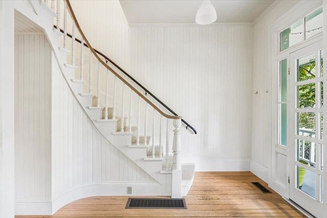 210 Drummond St, Nevada City, CA 95959