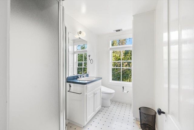 210 Drummond St, Nevada City, CA 95959