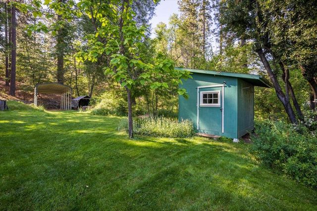 210 Drummond St, Nevada City, CA 95959