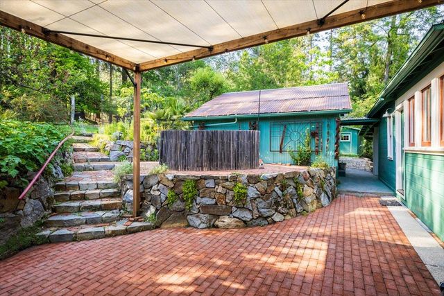 210 Drummond St, Nevada City, CA 95959