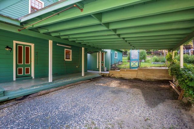 210 Drummond St, Nevada City, CA 95959