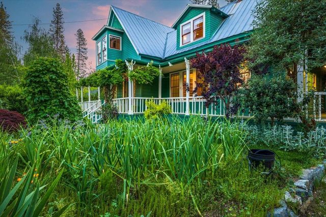 210 Drummond St, Nevada City, CA 95959