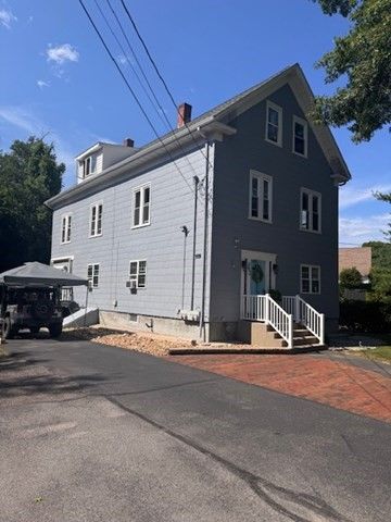 362 Mt Hope St 2, North Attleboro, MA 02760