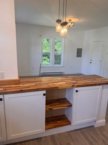 362 Mt Hope St 2, North Attleboro, MA 02760