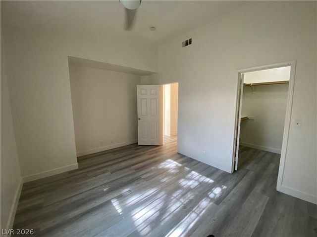 5155 West TROPICANA Avenue 2062, Las Vegas, NV 89103
