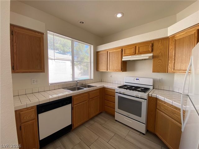5155 West TROPICANA Avenue 2062, Las Vegas, NV 89103