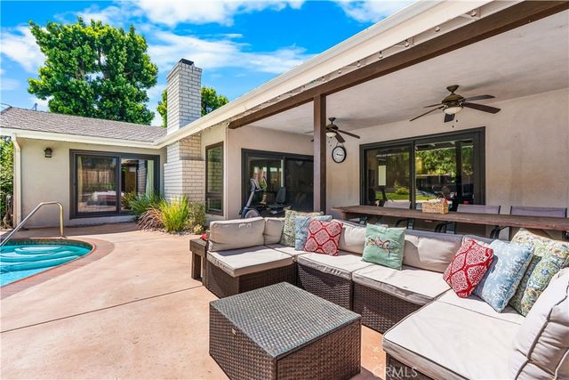 5704 Larryan Drive, Woodland Hills, CA 91367