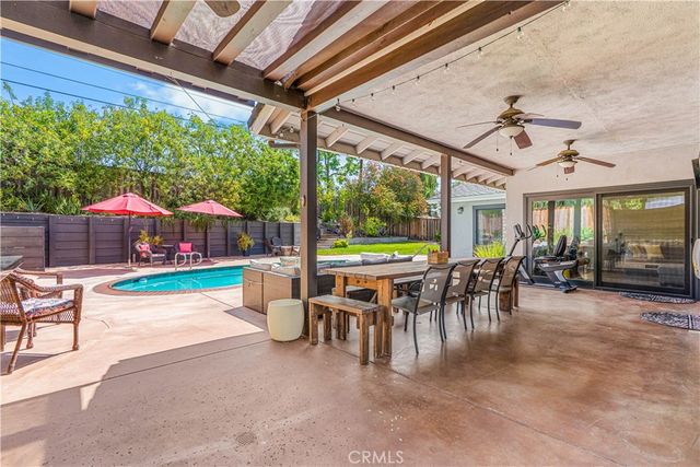 5704 Larryan Drive, Woodland Hills, CA 91367