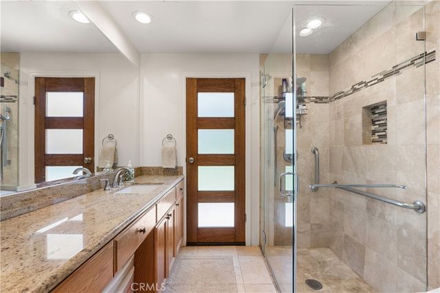 5704 Larryan Drive, Woodland Hills, CA 91367
