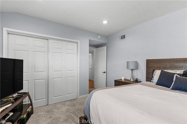 5704 Larryan Drive, Woodland Hills, CA 91367