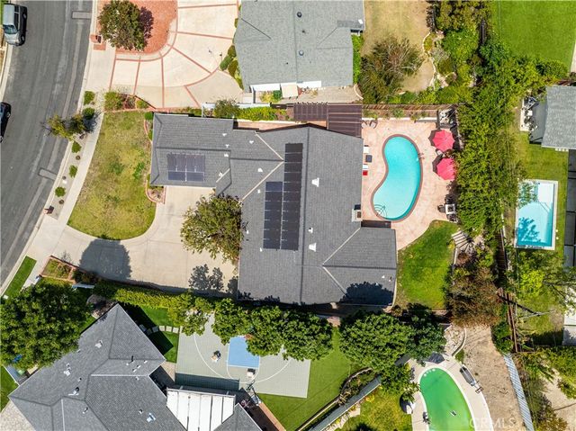 5704 Larryan Drive, Woodland Hills, CA 91367