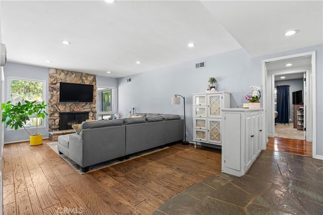 5704 Larryan Drive, Woodland Hills, CA 91367