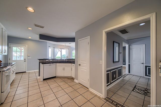 25006 Flying Arrow, San Antonio, TX 78258