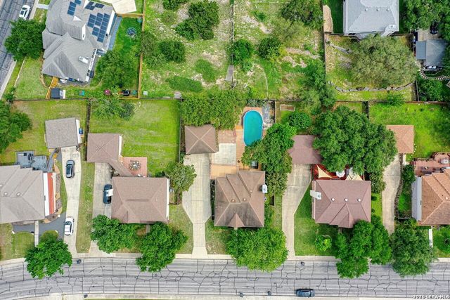 25006 Flying Arrow, San Antonio, TX 78258
