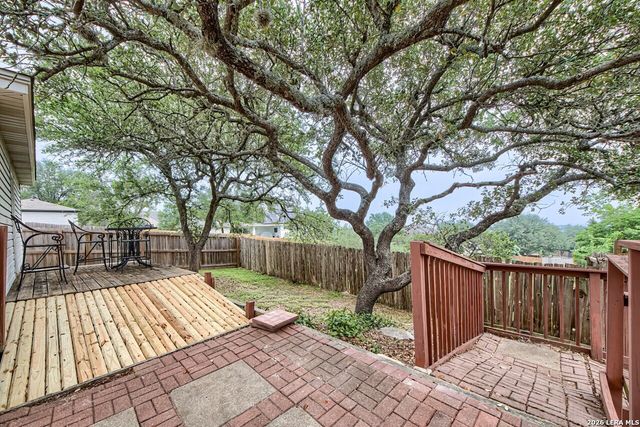 25006 Flying Arrow, San Antonio, TX 78258