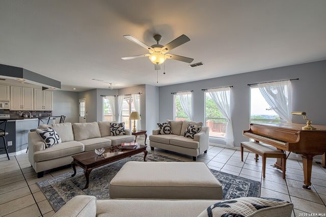 25006 Flying Arrow, San Antonio, TX 78258