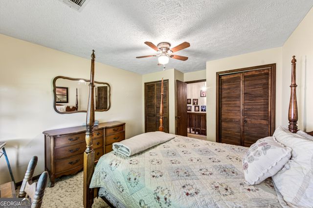 1058 Highway 332, Pendergrass, GA 30567