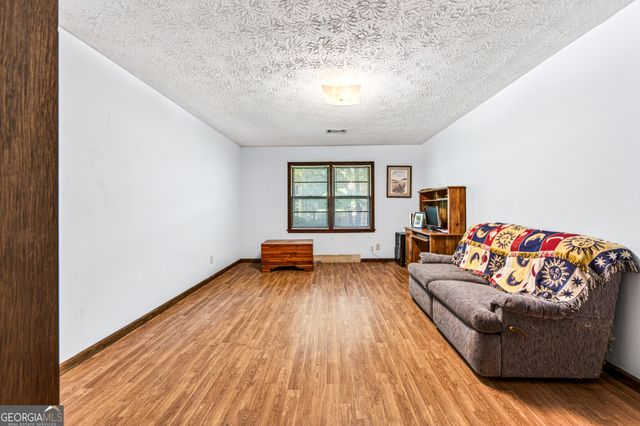 1058 Highway 332, Pendergrass, GA 30567