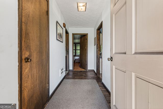 1058 Highway 332, Pendergrass, GA 30567