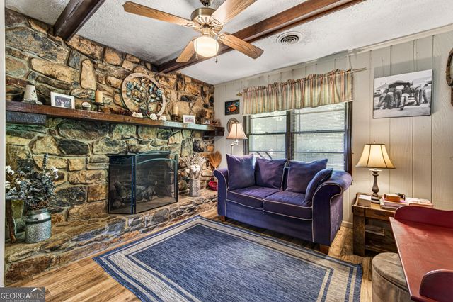 1058 Highway 332, Pendergrass, GA 30567