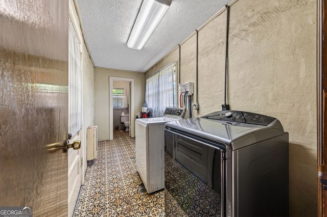 1058 Highway 332, Pendergrass, GA 30567