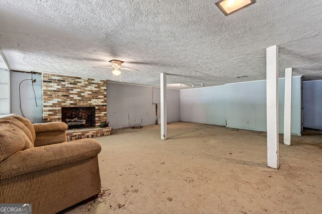 1058 Highway 332, Pendergrass, GA 30567