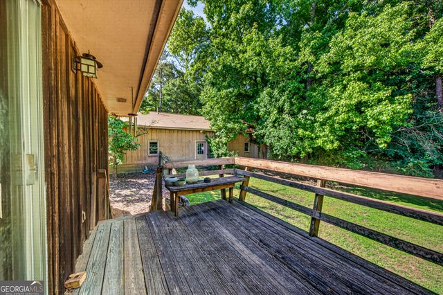 1058 Highway 332, Pendergrass, GA 30567