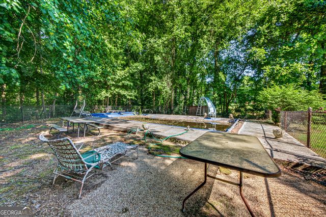 1058 Highway 332, Pendergrass, GA 30567