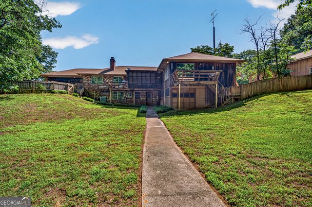 1058 Highway 332, Pendergrass, GA 30567