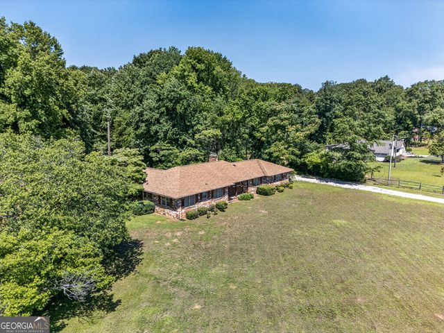 1058 Highway 332, Pendergrass, GA 30567