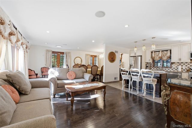 255-24 Iowa Road, Little Neck, NY 11362