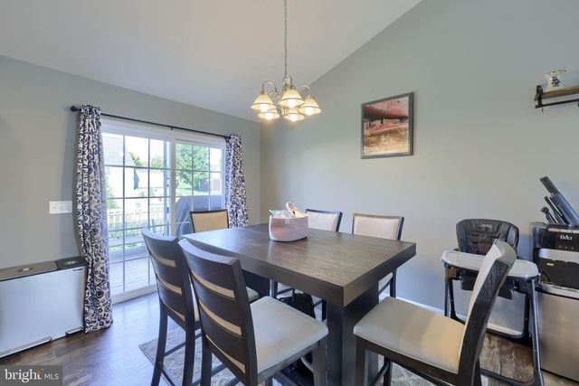 9 OLDFIELD AVE, Jonestown, PA 17038