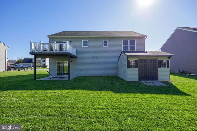 9 OLDFIELD AVE, Jonestown, PA 17038