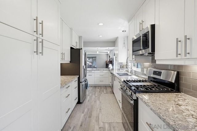 1174 Concord, San Diego, CA 92106