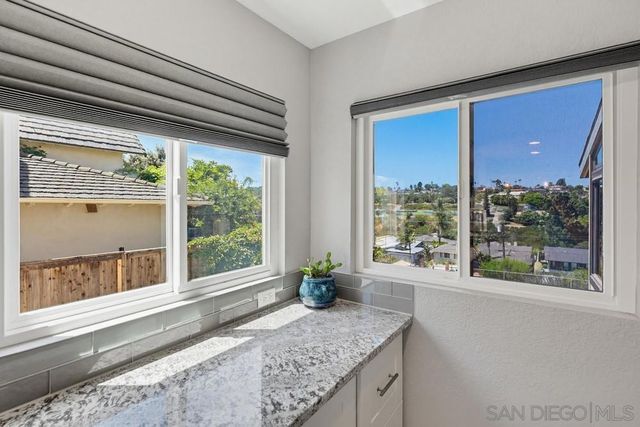 1174 Concord, San Diego, CA 92106