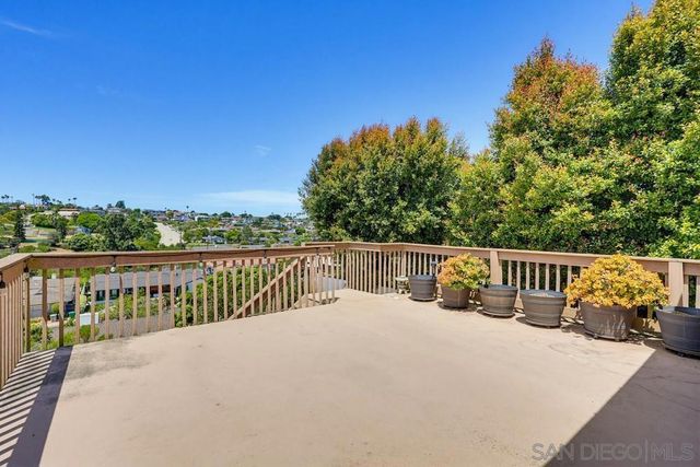 1174 Concord, San Diego, CA 92106