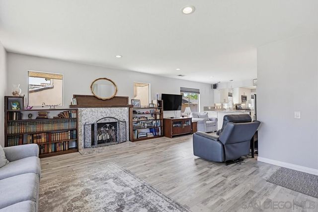 1174 Concord, San Diego, CA 92106