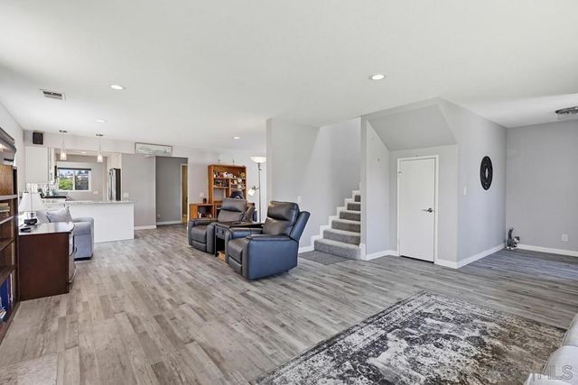 1174 Concord, San Diego, CA 92106