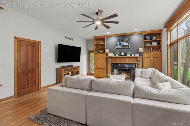 9655 Birch Run, Brighton Township, MI 48114