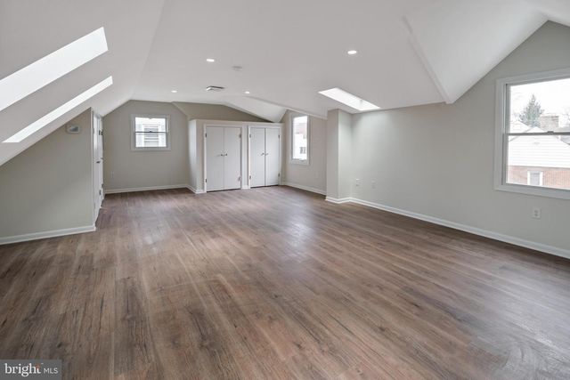 2 MCCARTHY, Ewing, NJ 08618