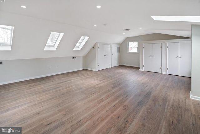 2 MCCARTHY, Ewing, NJ 08618