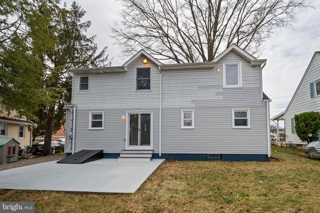 2 MCCARTHY, Ewing, NJ 08618