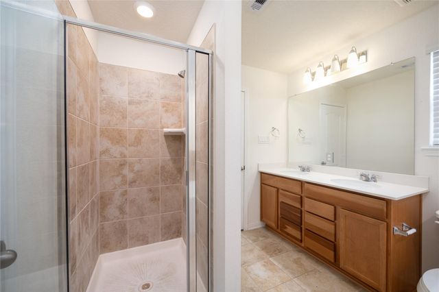 6021 Diamond Sky Lane, Houston, TX 77048