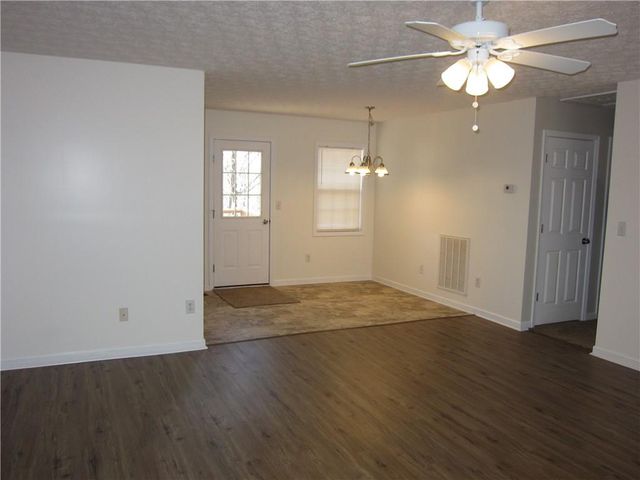434 Spring Leaf Drive, Dallas, GA 30157