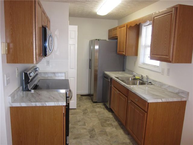 434 Spring Leaf Drive, Dallas, GA 30157