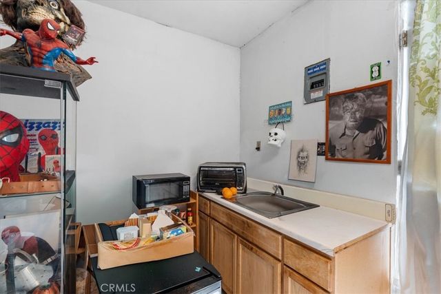 1683 Meserve Street, Pomona, CA 91766