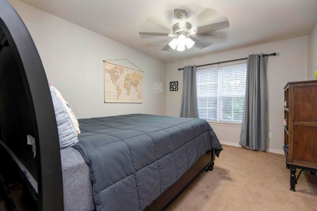 326 Country Bluff Drive, Branson, MO 65616